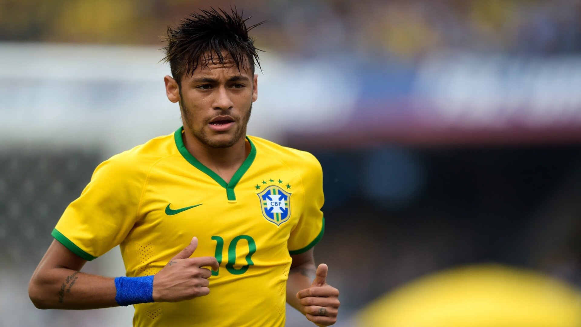 后腰长距离推进能力是否决定比赛破局可能性，后腰对球队的重要性